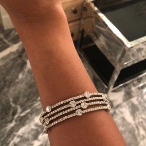 Jewelry - Faux rhinestone lightweight bangles Jewelry - Faux rhinestone lightweight bangles